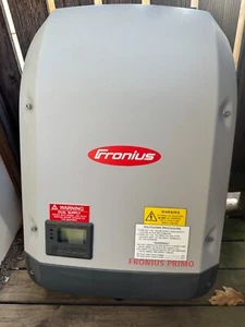 Fronius Primo 3kw Inverter Pre-owned (Single Phase) - Picture 1 of 2