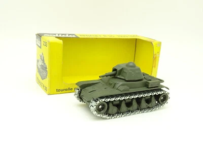 Solido Military Army 1/50 - Renault R35 Tank Char Ref 233 - Image 1 of 4