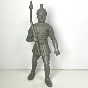 Figura de marcha Thomas Toys vintage original 1955 soldado romano plástico gris - Imagen 1 de 8