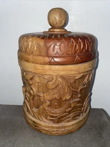 Tarro de almacenamiento de madera de arte popular muy sustancial muy tallado 1,5 kg aproximadamente 25 cm - Imagen 1 de 15