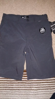 HURLEY-BOY'S-H2O DRI SHORTS- NEW-TAGS- SIZE 16-BLACK-2-WAY STRETCH - Image 1 of 4