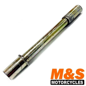 Ducati Vorderradspindel & Mutter für Monster 600 900 / 600 900SS | PN 81910071A - Bild 1 von 3