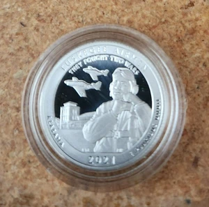 2021 s .999 silver proof Tuskegee Airmen quarter in acrylic capsule - Picture 1 of 2