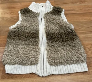 Justice Teen/tween Faux Fur Size 16  - Picture 1 of 5