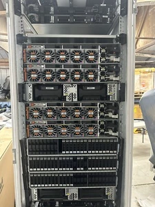 Dell EMC Powermax 8000 Enterprise NVMe Storage Server 376.32GB ( 49x 7.68GB SSD) - Picture 1 of 22