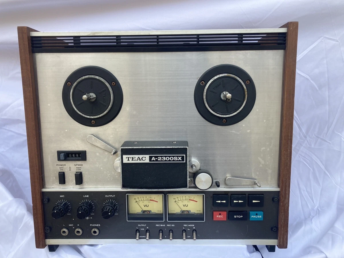 レトロ　ビンテージ　オープンリールデッキ　teac  A-2300S レトロ ビンテージ オープンリールデッキ teac A-2300S TEAC A-2300