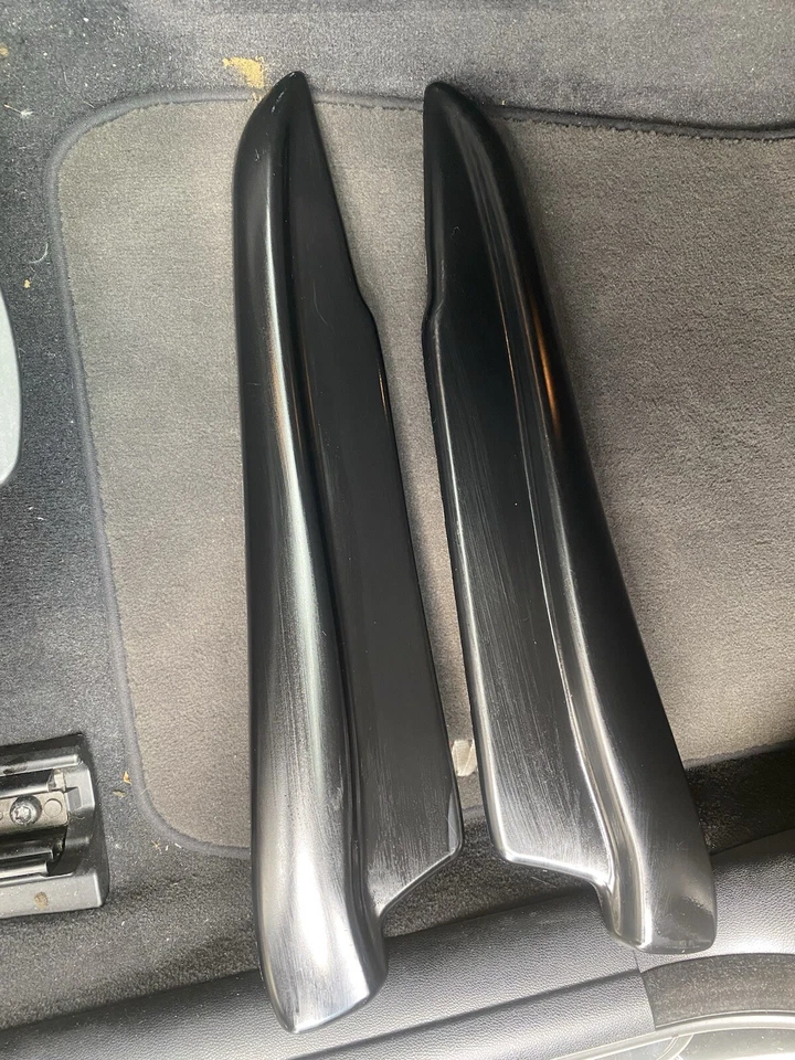 Divisores de parachoques trasero BMW E92 M3 2008-2013 negro mate Foto 1 de 1