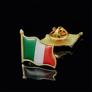 Italy Wave 3D Flag Brooch Golden Pin Badge Bag Italian Flags Clothes/Bag Lapel P - Picture 1 of 6