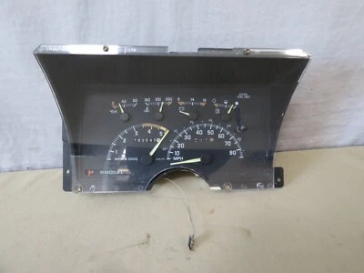 ✅ 92-94 Chevy GMC DIESEL Speedometer Cluster 193k MPH 16193715 16140209 16129547 - Image 1 of 4