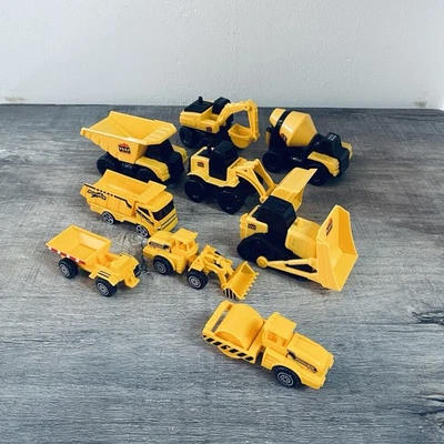 Lot of 9 Plastic DIG Construction Trucks Dump Truck Dozer Back Hoe Front Scooper - Image 1 of 4
