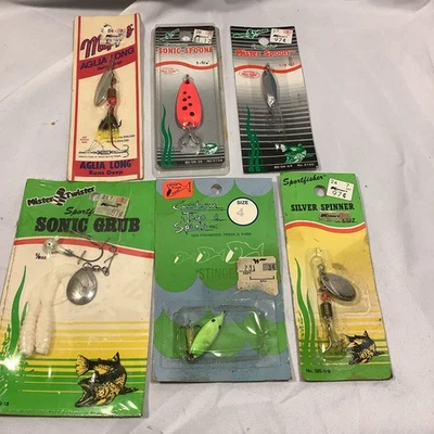 Lote De 6 Señuelos De Pesca De Colección En Tarjeta, Nuevos En Paquete Antiguo Stock Mepps Foto 1 de 4