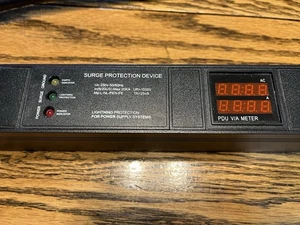 Power Distribution Unit Metered 240V 30A PDU 6 ft LP-30P Plug, 8 C13 Outlet - Afbeelding 1 van 5