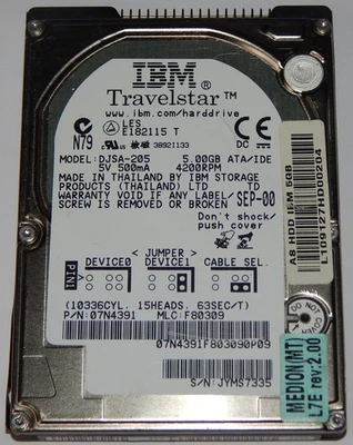 IBM Travelstar DJSA-205 5GB 44pin IDE 2,5" HDD Festplatte 5 GB Hard Disk - Bild 1 von 3