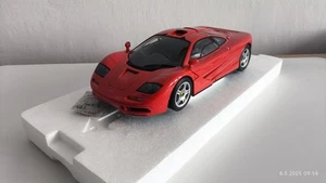 McLaren F1 Rojo 1:18 Minichamps 530133422, Limitado a 750 unidades - Imagen 1 de 19