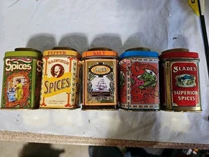 Lote de 5 latas de especias vintage de fabricación de estuche, hechas en Inglaterra, decoración DB - Imagen 1 de 8