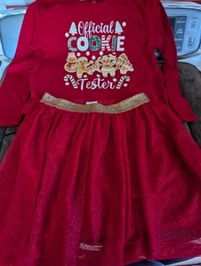 girls christmas red shirt and skirt 2 piece set size 7/8 - Picture 1 of 3