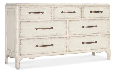 Hooker Furniture 7050-90002 Americana 68"W 7 cajones cedro y roble - margarita / Foto 1 de 4