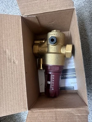 Pressure Reducing Valve 1/2 D1725 Water Pressure Reducing - Image 1 of 2