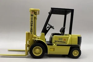 Mitsubishi FD25 Diecast Model Toy Forklift New In Original Box - Picture 1 of 12