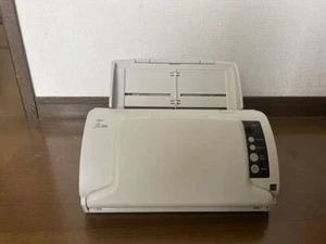 fujitsu Fujitsu fi-7030 FI-7030 A4 compatible image color scanner - Picture 1 of 3