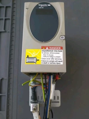 Schneider Electric SD326RU25S2 Schrittmotorverstärker RS 07 Rev. 1.013 - Image 1 of 4