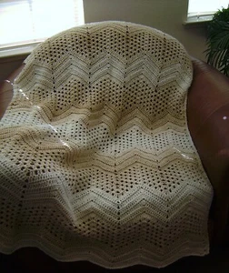 NEW HAND CROCHET BONE BEIGE NEUTRAL MULTI COLOR RIPPLE AFGHAN LAP BLANKET THROW - Picture 1 of 5