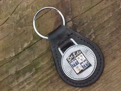 LLAVERO DE CUERO DESOTO CREST MoPaR de colección como nuevo hecho a medida clásico de alta calidad Foto 1 de 4