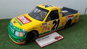 FORD F-150 pick up # 21 jaune NASCAR 1996 ORTHO Doug GEORGE au 1/18 ERTL voiture - Imagen 1 de 7