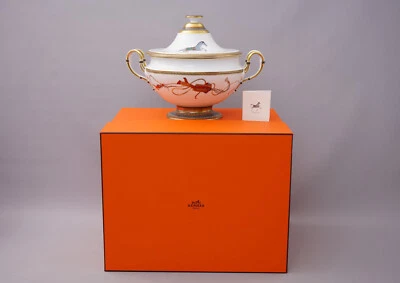 Hermes Paris Cheval d'Orient Teller Suppenschüssel Terrine Schüssel mit Box  NEU - Bild 1 von 4