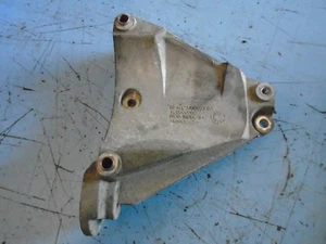 RANGE ROVER L322 4.2 V8 supercharged air con pump bracket YLU500260 - Picture 1 of 1