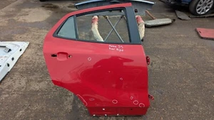 PUERTA TRASERA DERECHA VAUXHALL MOKKA ROJA J13 2012-2019 - Imagen 1 de 5