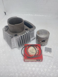 Honda S90 CL90 CD90 SL90 CT90 ST90 CM90 ATC90 Cylinder Block Piston Ring Set - Picture 1 of 8