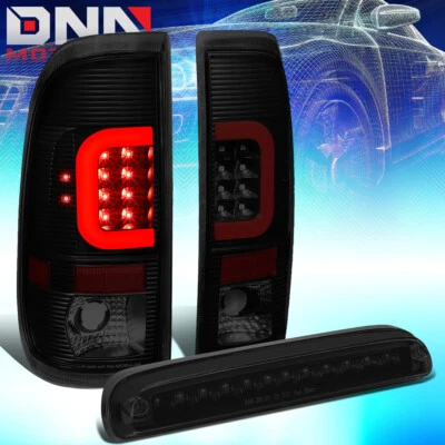 FIT 99-07 FORD SUPER DUTY VERMELHO 3D LED C-BAR LANTERNAS TRASEIRAS + TERCEIRA LÂMPADA DE FREIO (FUMADA) - Imagem 1 de 4