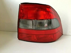 FITS VAUXHALL VECTRA B REAR LIGHT LAMP CLUSTER DRIVERS RIGHT HAND 1995-1998 - Picture 1 of 4
