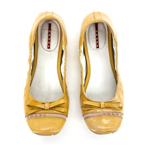 Womens 7 37 Prada Beige Patent Leather Packable Travel Ballet Flats Bow Stretch - Picture 1 of 12