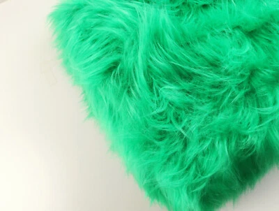 ZOTTEL PLÜSCH FELL Stoff Langhaar GRÜN EUR 20,00/m - Bild 1 von 2