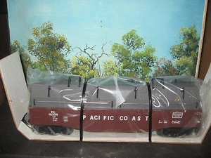 LIONEL 6-16359 GONDOLA w/COIL COVERS PACIFIC COAST #16359 - Picture 1 of 3