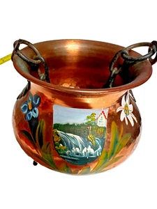 Vintage Hand-Painted Copper Cauldron | Alpine Scene Pot w/ Iron Handles 5" - Imagen 1 de 14