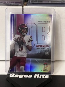 2024 Topps Signature Class Jayden Daniels Rookie Chrome Purple Variation #D /100 - Bild 1 von 3