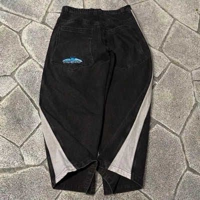 The Bombshell Manta Rays 😈 Foto 1 de 3