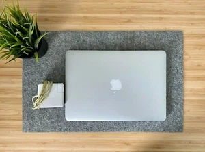 Excellent Condition 13 in MacBook Pro Retina 2015 256 GB (Silver) - Picture 1 of 7