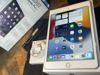 Apple iPad mini 4 (128gb) Wi-Fi (A1538) Silver {iOS15}100% Dopamine JAILBREAK - Image 1 of 4