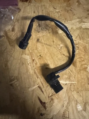 Interruptor sensor de velocidad Speedo Yamaha YZFR1 YZF R1 2009-2013 Foto 1 de 3