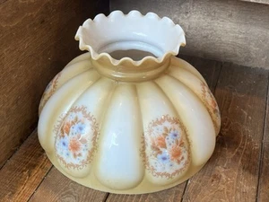 VINTAGE ORIGINAL KEROSENE LAMP SHADE 10" FITTER ALADINE AUTUM RUFFLE (4D) - Picture 1 of 10