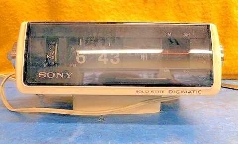 NEW LOWER PRICE - Vintage Sony 8FC-100W Digital Clock Radio - Needs Repair Cover