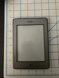 Amazon Kindle Touch 4th Generation D01200 4GB *DAMAGED SCREEN* - Picture 1 of 4