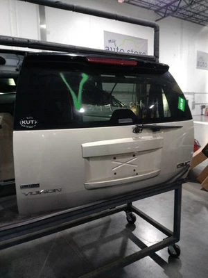 Tapa de cubierta usada se adapta a: GMC Yukon 2010 con vidrio tinte de privacidad Opt AJ1 elevación manual sin Foto 1 de 4