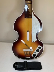 Wii Wii-U Rock Band The Beatles Hofner Bass Guitar (NO DONGLE) w/Strap - Picture 1 of 17