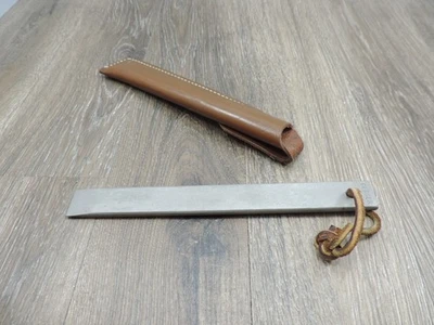 Punta de cincel de acero de afilado Gerber de 8" en funda de cuero Foto 1 de 4