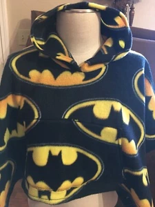 Child's Small Batman Fleece Hooded Poncho Front Pocket Pouch Black & Yellow - Picture 1 of 5